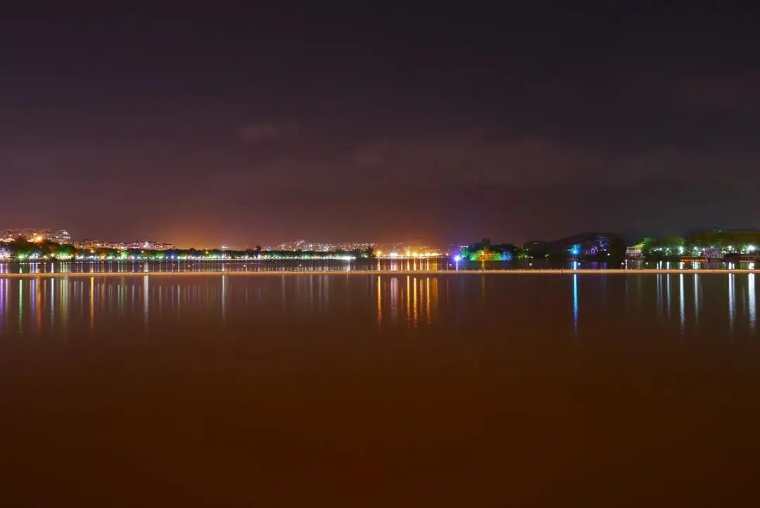About One-Third of Zhaoqing's Urban Area is Estimated to Be Water